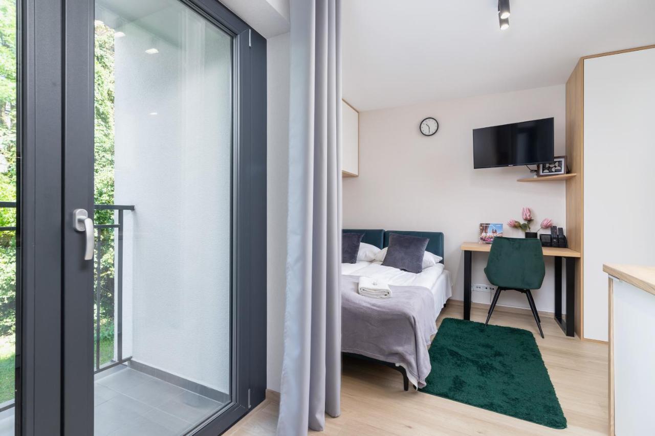 Modern Apartments Śródmiescie Kraków by Renters Cracóvia Exterior foto